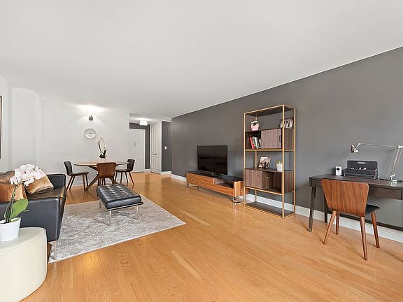 2nd image of 300 E 59th St APT 703