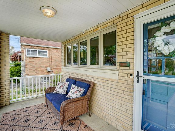 3rd image of 1116 Morado Dr