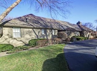 5420 W 86th St, Prairie Village, KS 66207