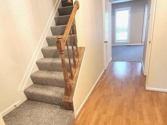 2nd image of 12933 Pickering Dr