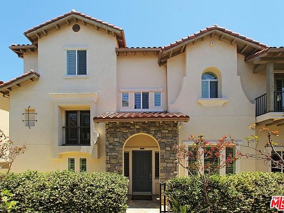 3rd image of 12918 Agustin Pl