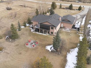 48 E Silvertip Dr, Foothills County, AB T1V 1Z2