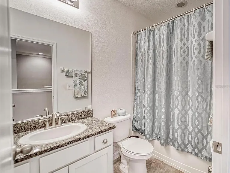 3903 Silverlake Way — Photo 22