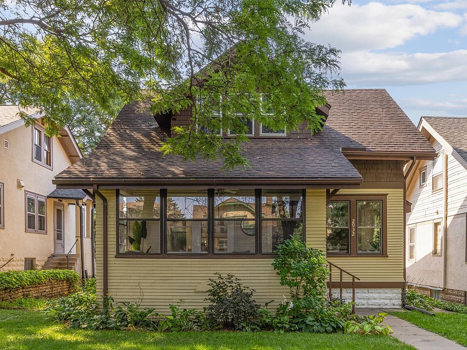 1st image of 2032 Stanford Ave