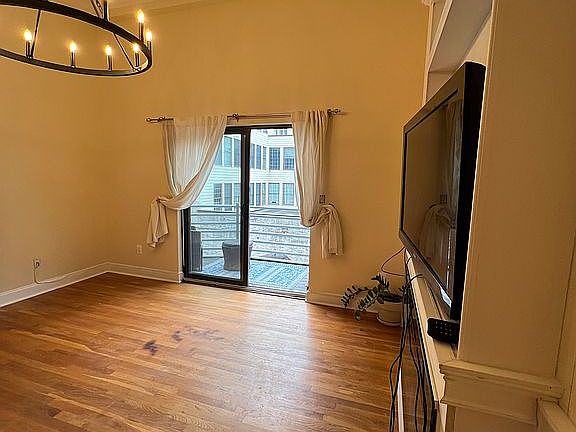 Built in electric fireplace 
