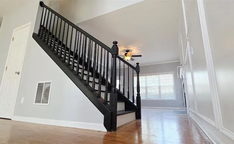3595 Deep Cove Dr — Photo 22