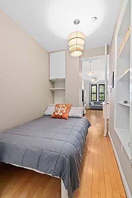 3rd image of 204 E 7th St APT 1