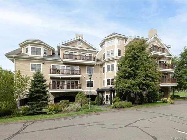 452 Heritage Road #102, Southbury, CT 06488