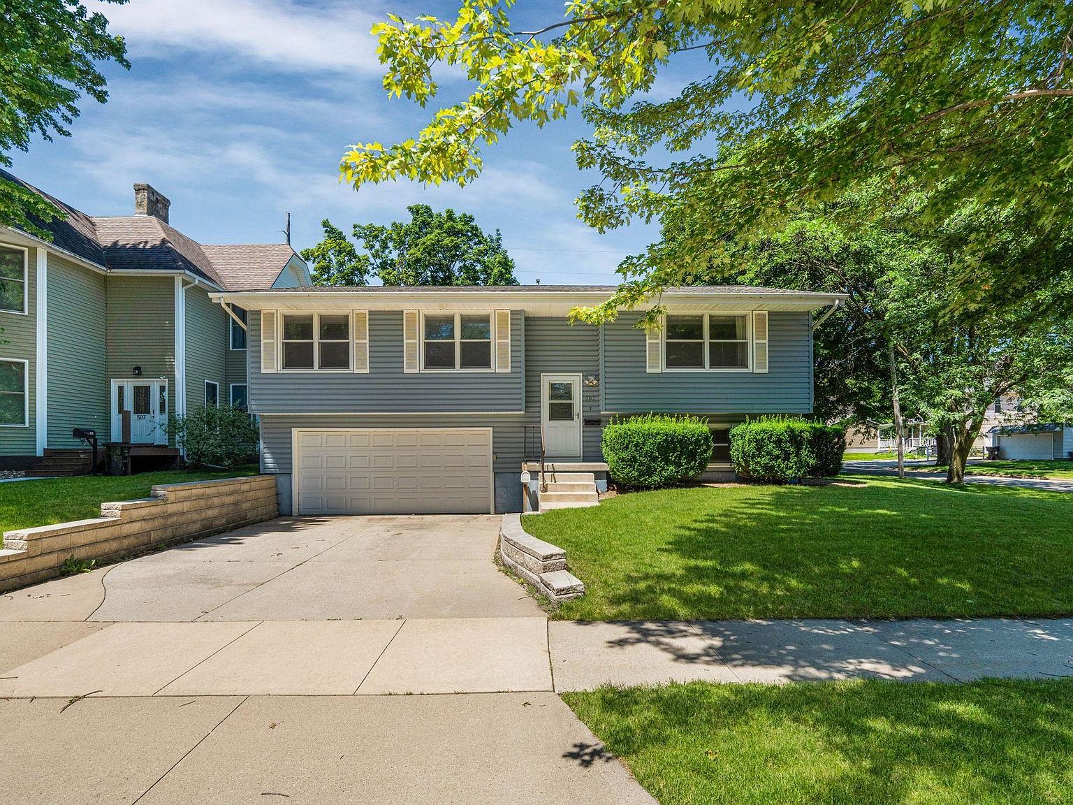 503 Tremont St, Cedar Falls, IA 50613 | Zillow