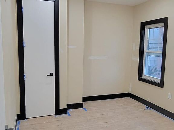 5th image of 948 W Side Ave #2FK