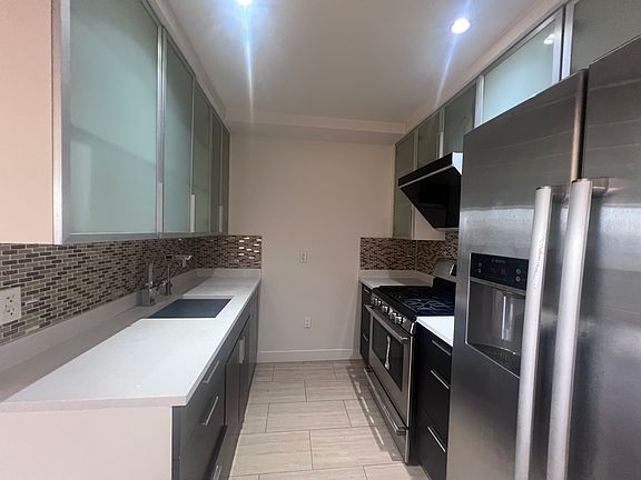 2nd image of 13619 Franklin Ave APT 9D