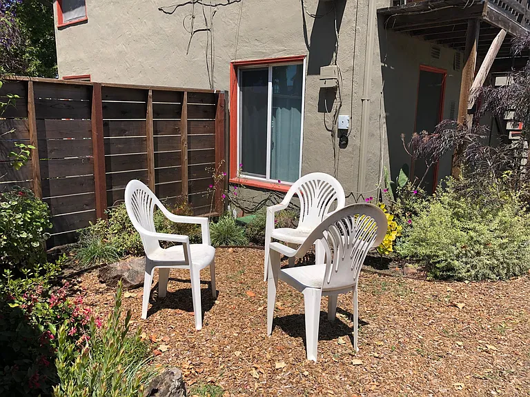 1725 San Pablo Ave — Photo 16