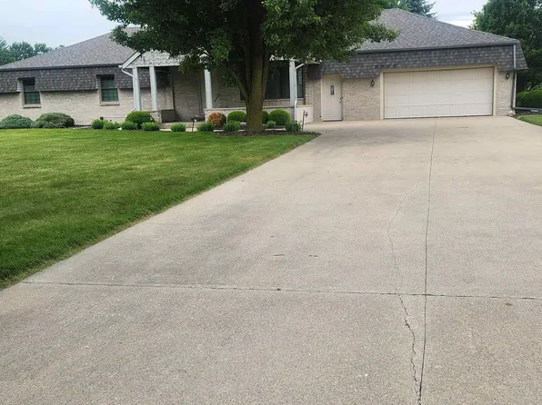 316 W Midland Rd, Auburn, MI 48611