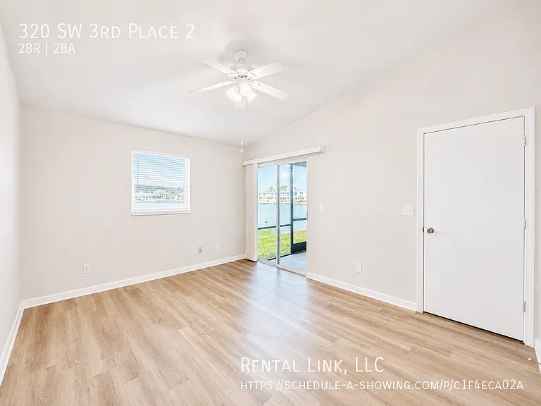 320 SW 3rd Pl #2 — Photo 18