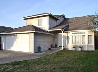 525 Bantry Rd, Pinole, CA 94564