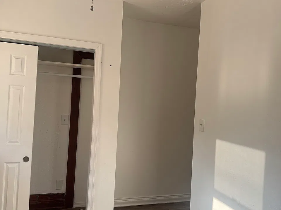 105 Waring Pl #2