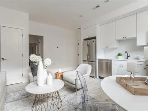 1415 Oak St NW APT T2, Washington, DC 20010