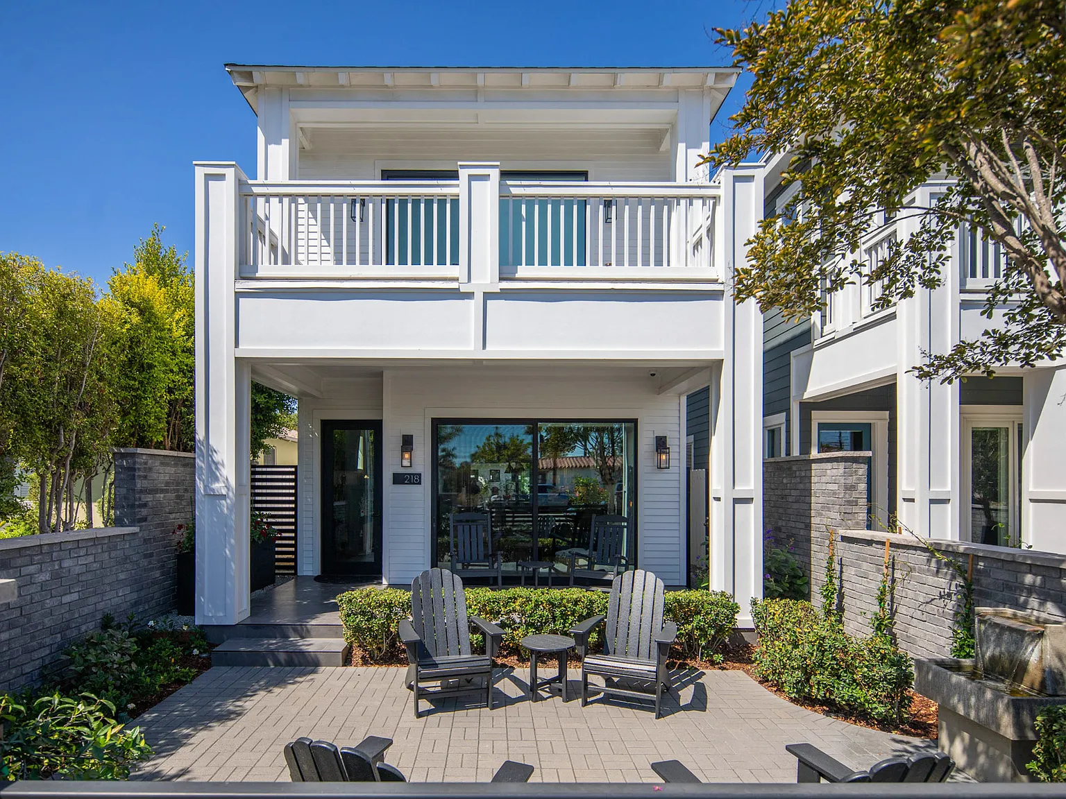 218 J Ave — Photo 1