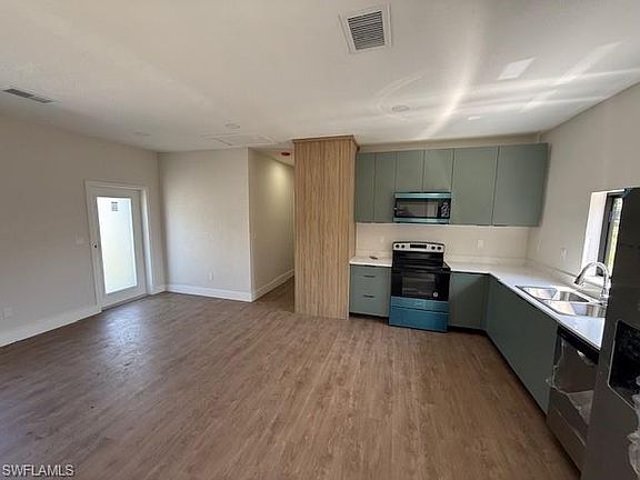 3rd image of 3309 26th ST W
