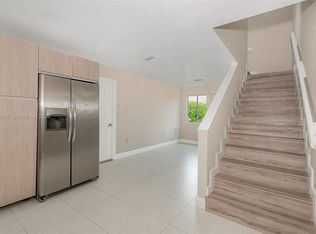 813 NW 3rd Ave, Fort Lauderdale, FL 33311