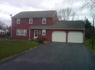 3331 Nolt Rd, Lancaster, PA 17601
