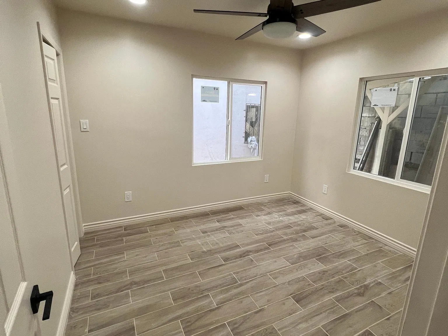 2 bed, 700 sqft, $2,690 — Photo 4
