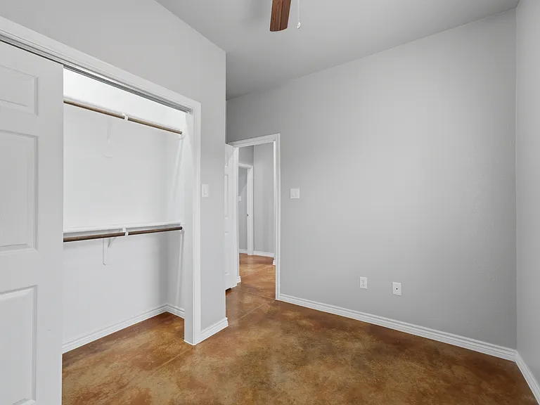 3109 Clinkenbeard Dr #3107B — Photo 13