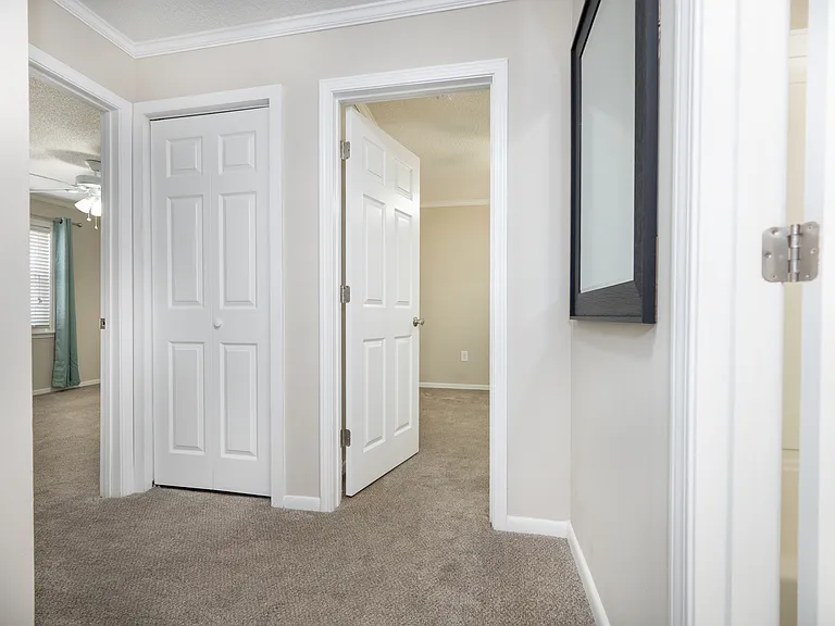 415 Parkdale Dr #18C — Photo 13