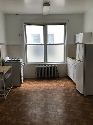 Rented by Roz Khan, LREB | media 1