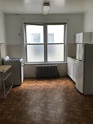 Rented by Roz Khan, LREB