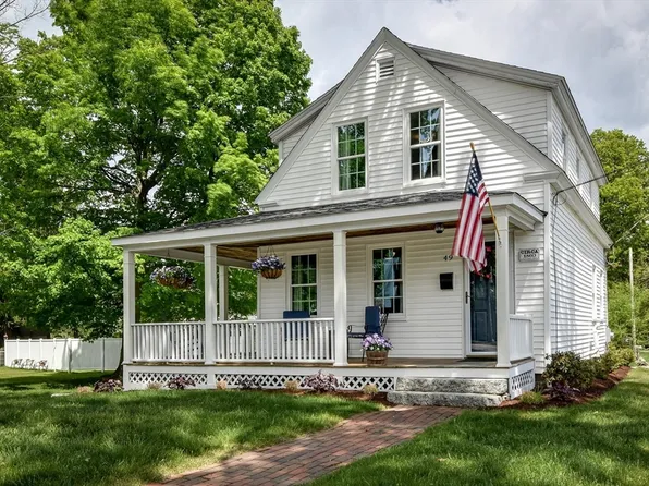49 Hayden Rowe St, Hopkinton, MA 01748