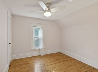 3932 Snelling Ave, Minneapolis, MN 55406