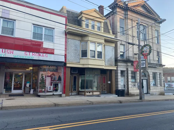 10 E Main St #A, Schuylkill Haven, PA 17972