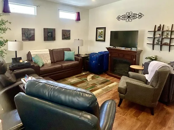 660 Gypsum Drive, Apache Junction, AZ 85119