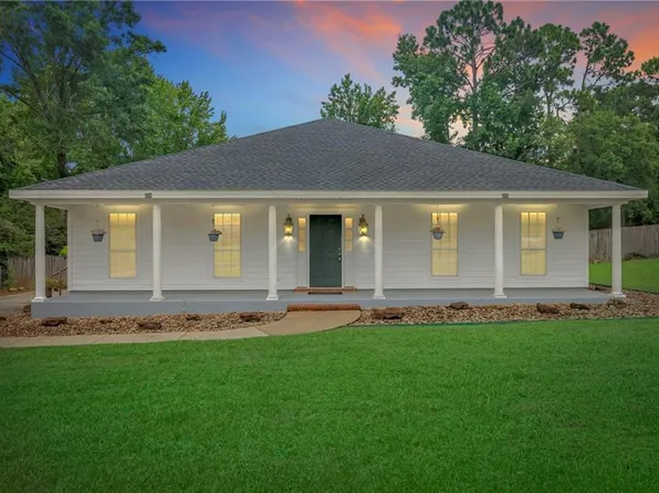 8210 Junior Rd, Mobile, AL 36695