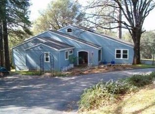 1160 Cerro Vista Dr, Applegate, CA 95703