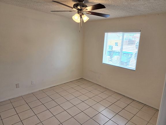 2nd image of 499 E Navajo Ave #4