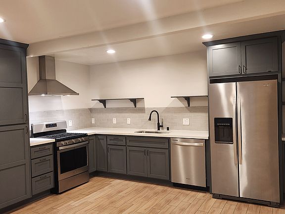 4th image of 1724 T St APT 7