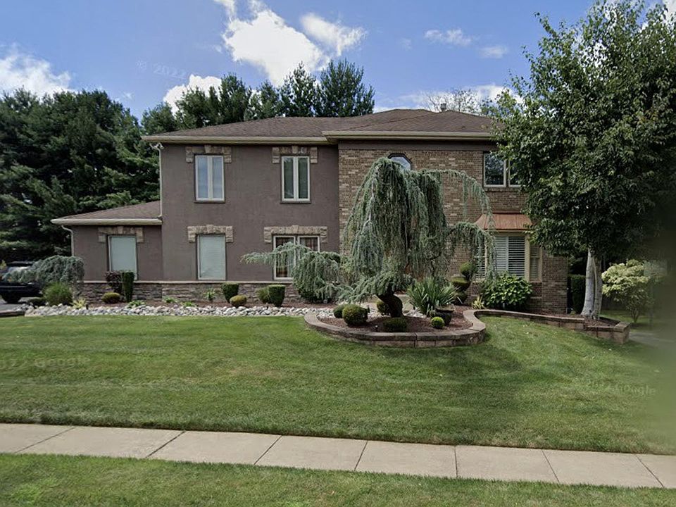1st image of 84 Roy Ln