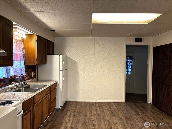 5th image of 537 16th