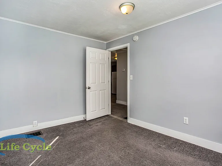 353 Atlas Ave SE #2 — Photo 13