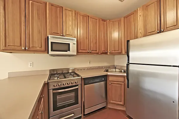 Rented by Nelson Aybar, LREB | media 8