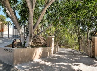 9999 Wornom Ave, Sunland, CA 91040