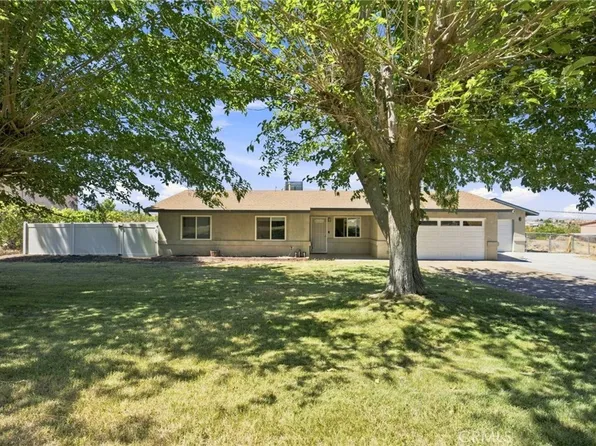 15906 Heatherdale Rd, Victorville, CA 92394