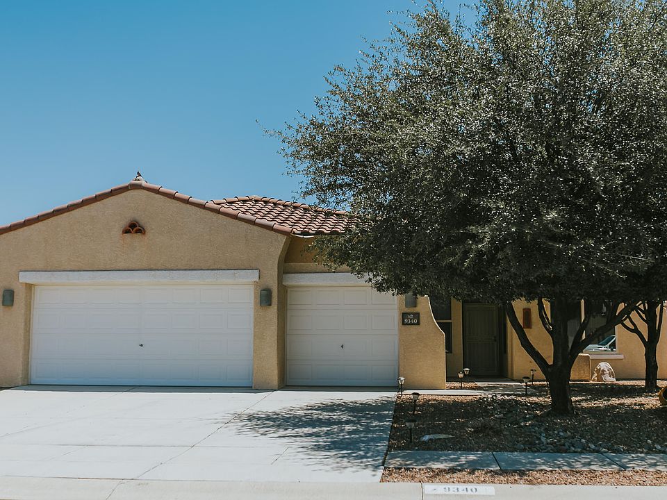 1st image of 9340 N Indian Summer Dr