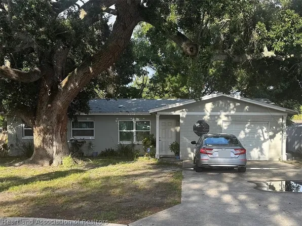 3115 Palm Ct, Dunedin, FL 34698