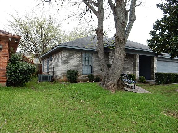 4th image of 2605 Woodlark Dr