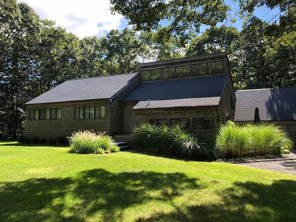 1st image of 36 Long Woods Ln