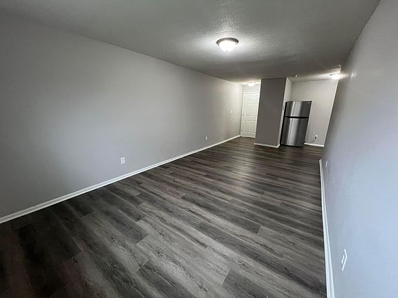 4th image of 4696 Tarryton Ct S #7-1F