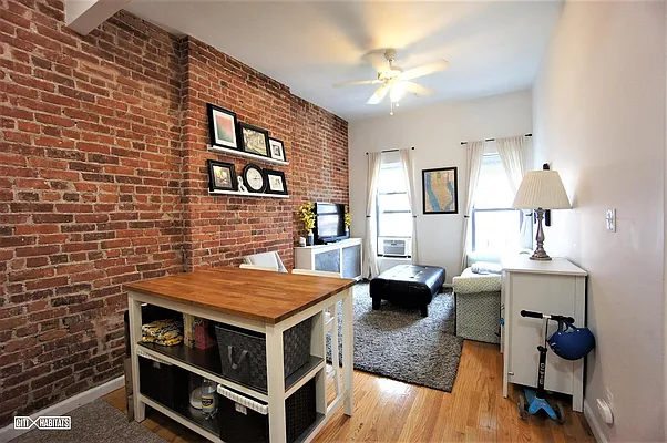 Rented by Citi Habitats | media 20